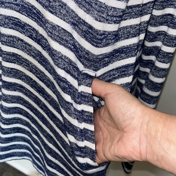 Banana Republic Luxespun Striped Hoodie Size Medium​​​​ - Picture 6 of 9